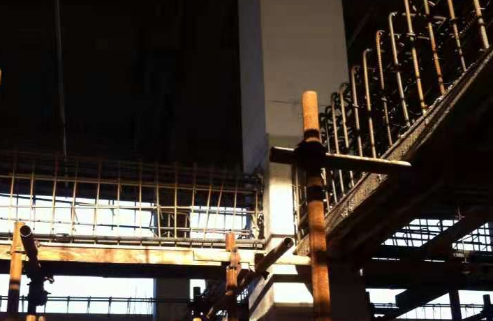 潍坊一厂房梁柱截面加大施工